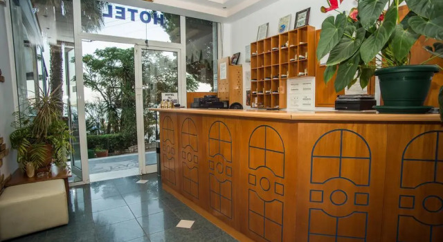 Kiani Akti Hotel