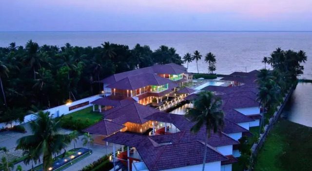 Royal Grove, Réserver Hôtel Kumarakom État du Kérala