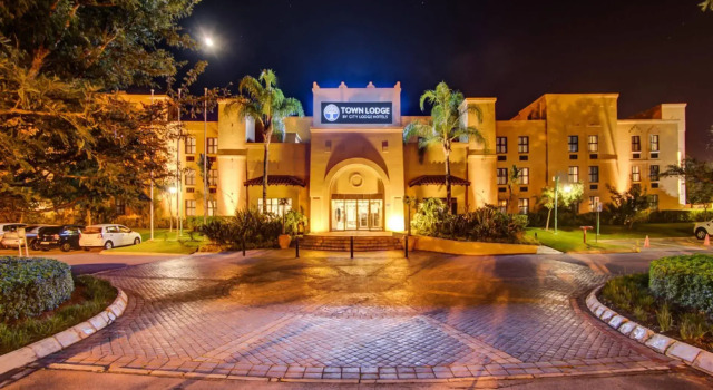 Town Lodge Polokwane, Забронировать Отель СПА-отели Полокване, SPA-услуги