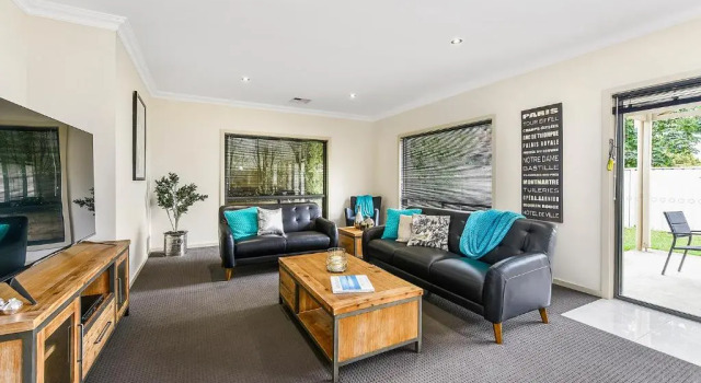 Accommodation On Lansell 1 being Unit 1 of 6 Lansell Street