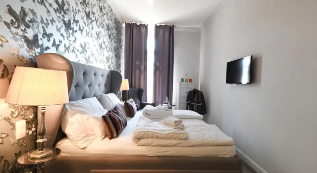 Nádor Home, Забронировать Отель 05. Внутренний город - Город Леопольда Будапешт, рядом с Музей истории Будапешта