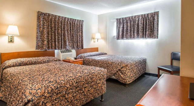 Четырёхместный номер Standard Tampa Bay Extended Stay - Airport