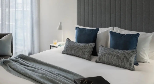 Студия с балконом Punthill South Yarra Grand