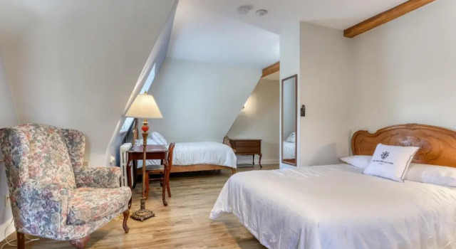 Пятиместный семейный номер Standard Hochelaga Inn