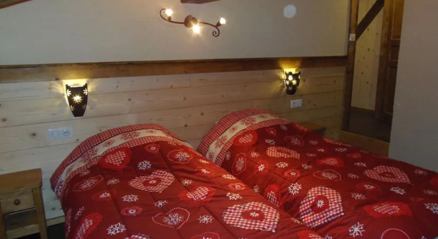 Chalet laubépine résidence B&B, Забронировать Шале Виллы Овернь-Рона-Альпы, Вилла
