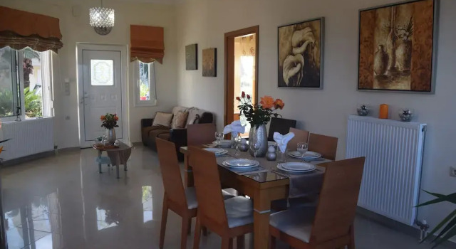 Zoi's Holidays Apartment