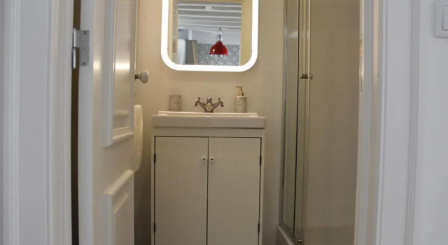 Апартаменты с 2 комнатами с балконом Augusta Street 213 - 2 Dto