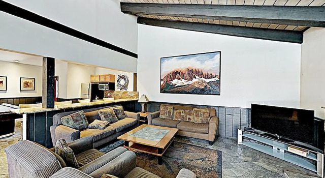 Mt. W/ Sleep Number Beds - Walk To Slopes 2 Bedroom Condo, Varaa Huoneisto Mammoth Lakes Mammoth