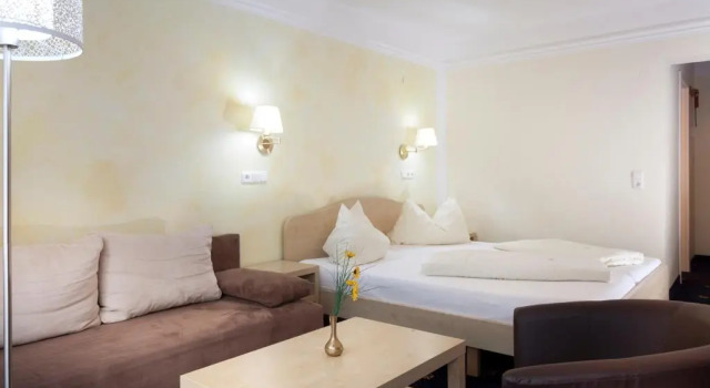 Четырёхместный номер Standard SCOL Sporthotel Großglockner