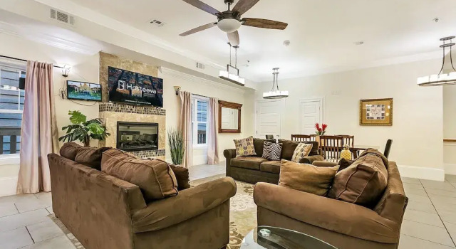 Номер Standard с 4 комнатами с видом на город Spacious Condos in Downtown NOLA