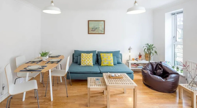 Charming 2BR Apartment near the ExCeL, Varaa Huoneisto Asunnot kohteessa Merseyside, Huoneisto