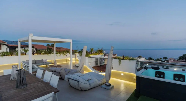 Tropicalia Suites by Wonderful Italy, Book Apartment Hotels in Sicily with Parking, Parking