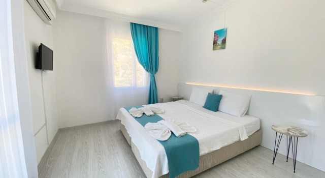 Minerva Port Hotel