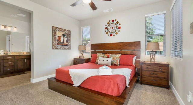 Park View Place 3 Bedroom Home by RedAwning, Varaa Lomakoti Washington 
