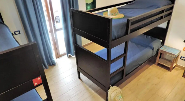 Кровать в общем номере Timbuktu Hostel