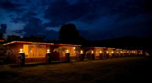 The Redstone Resort, Забронировать Курортный отель Отели штата Махараштры 3 звезды, 3*