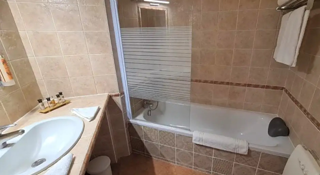 Standart oda Logis Hotel La Bastide St Bach