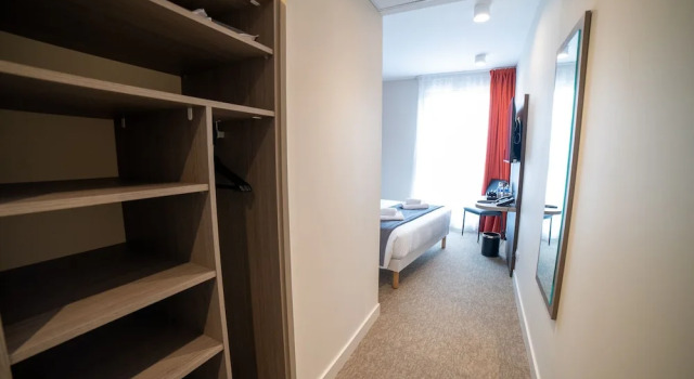 Le Mitigana, Book Hotel Hoteller i Burgund med parkering, Parkering