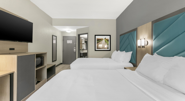 Четырёхместный номер Standard Best Western Eagles Inn