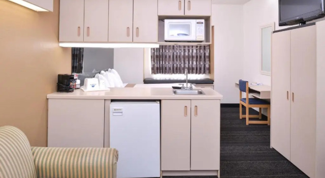 Люкс Americas Best Value Inn & Suites Maryville