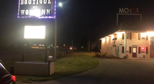 Motel Boutique by Wolf Inn, Book Motel Milan Ohio