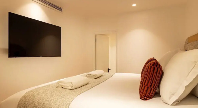 Luxury House With AC - 6bd/12p - Batignolles, Забронировать Отель Отели Парижа с парковкой, рядом с Театр Казино-де-Пари, Парковка