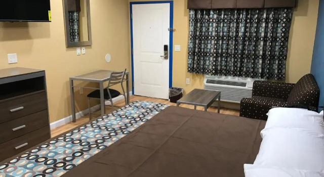 Номер Deluxe Deluxe Inn & Suites - Baytown