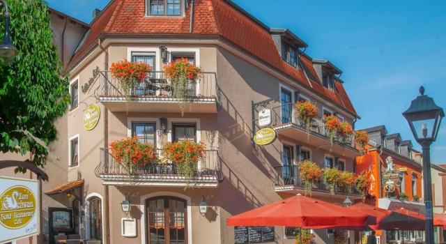 Hotel Restaurant Zum Schwan, Брондау Қонақ үй Метлах Саар