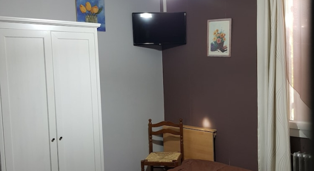 Le Chemin Neuf, Rezervovat Hotel Gréoux-les-Bains Cadarache