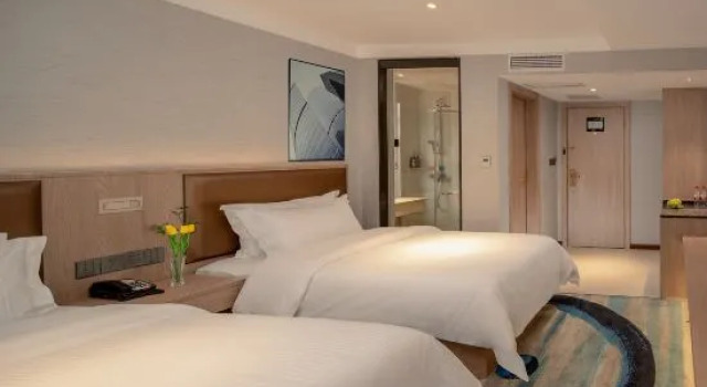 Двухместный номер Standard GreenTree Inn Ganzhou Sankang Temple DaRunFa Express Hotel