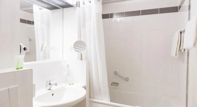 Номер Standard FOUR Essen City Centre