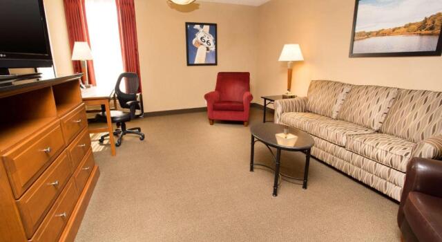 Люкс Drury Inn & Suites Springfield MO