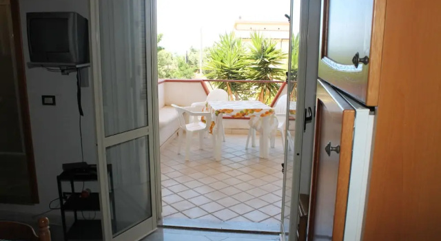 Residence La Notte, Varaa Hotelli Brivadi 