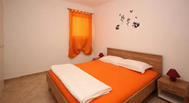 Apartment Dražen, Prenota Appartamento Šilo 