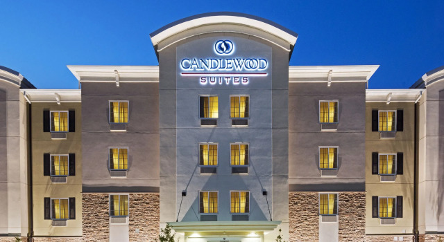 Candlewood Suites Alexandria West by IHG, Забронировать Отель Александрия Washington DC Metropolitan area