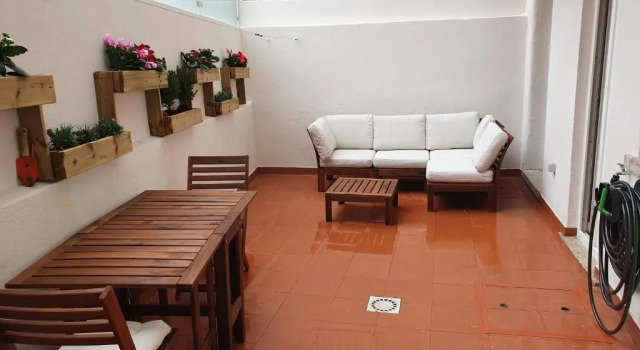 Апартаменты 7ti7 Telhal apartment with a lovely Backyard
