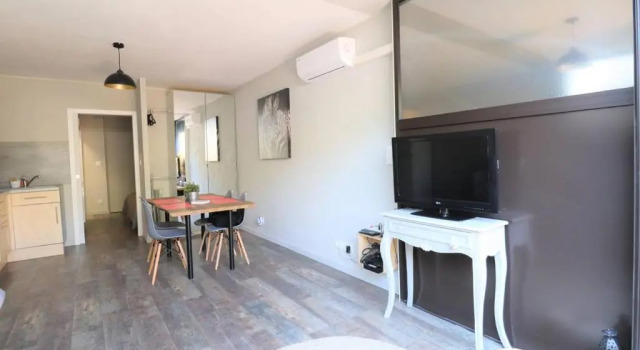 Studio Le Grau-du-Roi, 1 pièce, 4 personnes - FR-1-307-171, Rezerwuj Apartament Hotele w Camargue z parkingiem, Parking