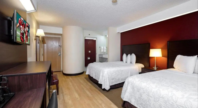 Четырёхместный номер Deluxe Red Roof Inn PLUS+ Palm Coast