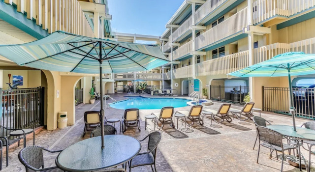 Номер Standard Kona Bali Kai 214 Oceanfront 2 Bedroom Condo by RedAwning
