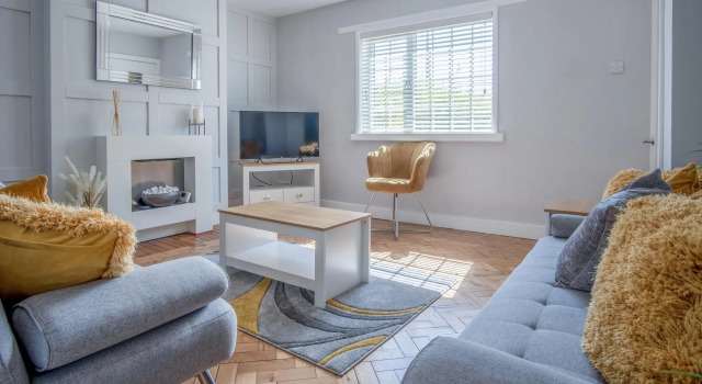 Newell Hill House - 3 Bedroom Holiday Home - Tenby, Забронировать Дом для отпуска Отели Тенби с парковкой, рядом с Castle Hill, Парковка