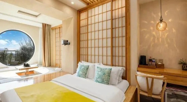 Люкс с видом на море Nayuta Smart Sea-view Hostel (Qingdao Yinhai Dashijie)