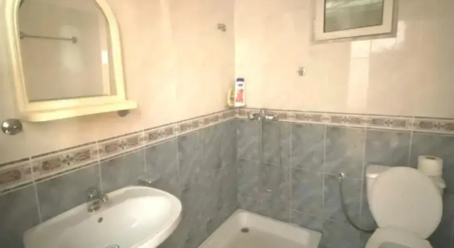 Апартаменты Saranda Waterside Apartments