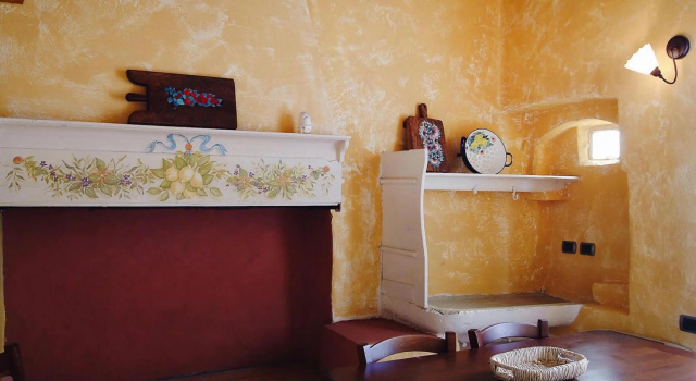 Holiday Home In Toscolano With Parking Space