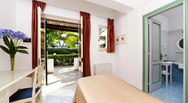 Hotel Parco Delle Agavi, Buchen Sie Hotel Forio di Ischia Ischia