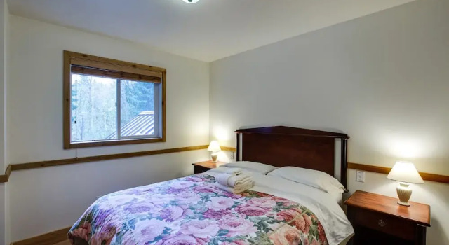 03MBH - WIFI -Pets OK - Sleeps 26, Prenota Casa vacanze Warnick Stati Uniti