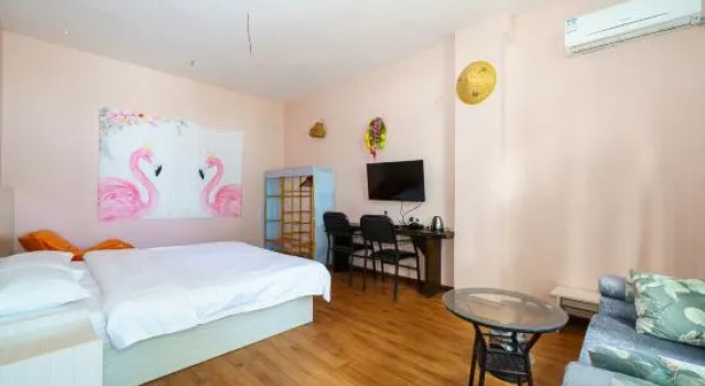 Люкс Stylish Jing Ethnic Homestay (Golden Beach on Wanwei Island)