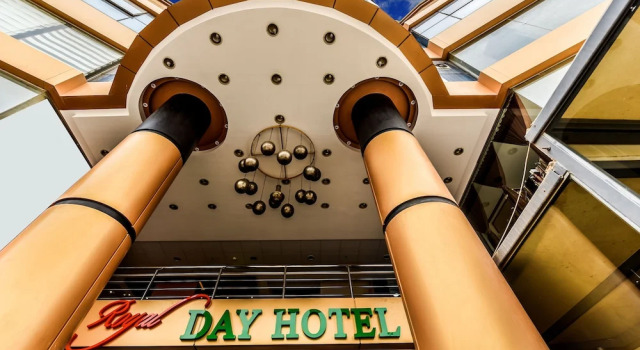 Royal Day Hotel
