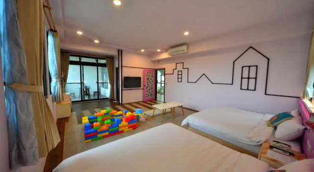 Четырёхместный номер Standard Flower Forest Homestay