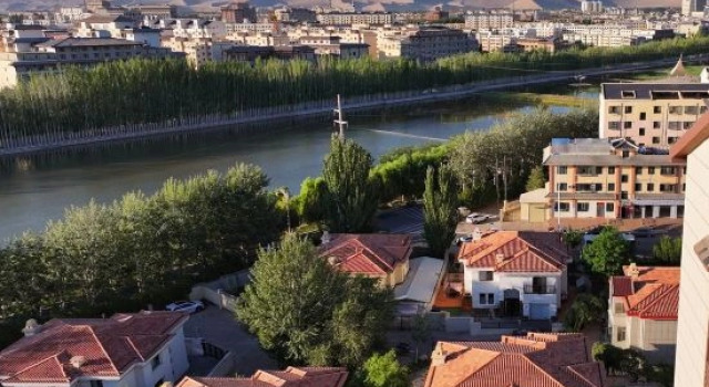 Gardenhouse villa B&B of  DunHuang, Book Bed and Breakfast Jiuquan Gansu