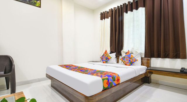 FabHotel Rama, Забронировать Отель Отели штата Махараштры 3 звезды, 3*